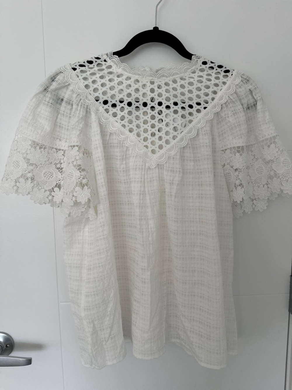 NWT Current Air White Floral Lace Blouse | Rayon Tencel Blend | - Picture 2 of 10